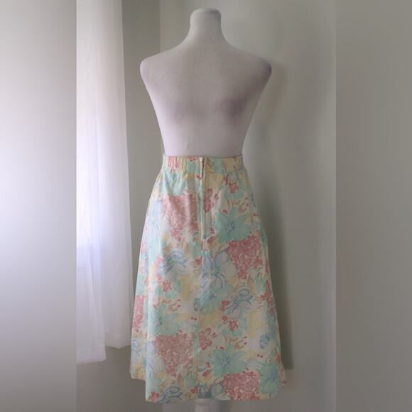 Vintage ‘70s Sears Skirts That Fit Pastel Floral Print A-Line Knee Length Skirt - Picture 7 of 9